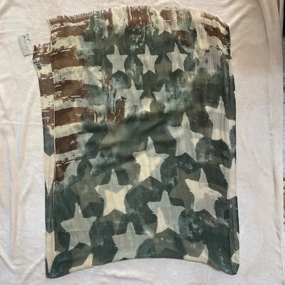 Collection XIIX Free Spirit American Flag Wool Blend Lightweight Scarf Ladies OS